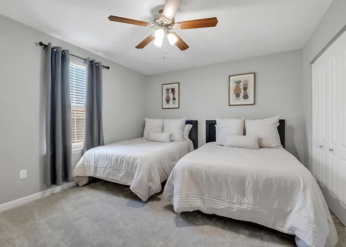 Ferienhaus Fsu Base! Poolside Retreat 3 Mi To Campus *
