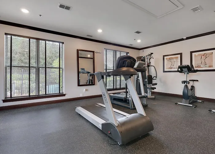 Fsu Base! Poolside Retreat 3 Mi To Campus *